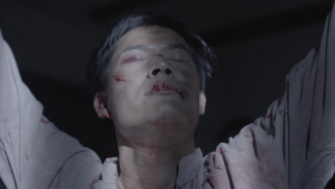 革命先烈被审讯折磨殴打