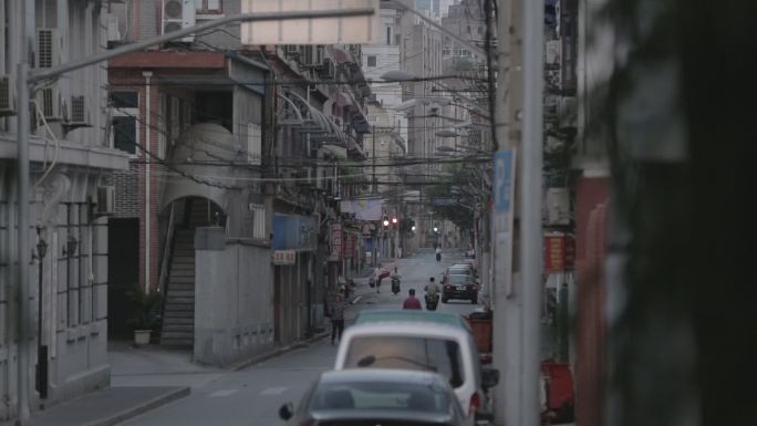 小巷