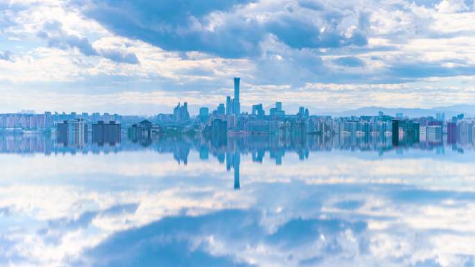 中国北京夏季国贸CBD城市天际线大气流云