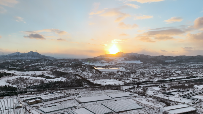 航拍唯美日落雪景