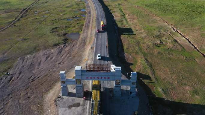 湿地草原 西藏北大门 西藏北草原入口