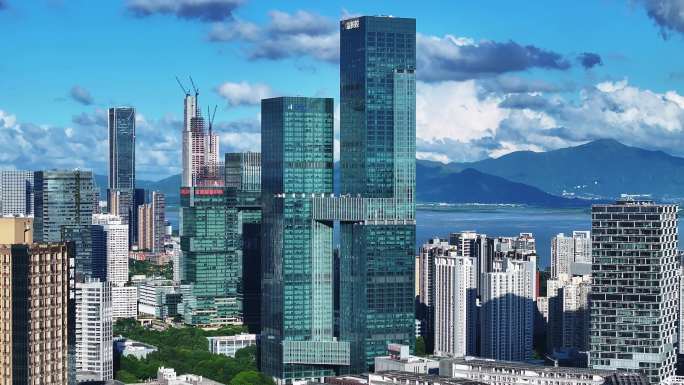 航拍深圳南山科技园全景500强企业