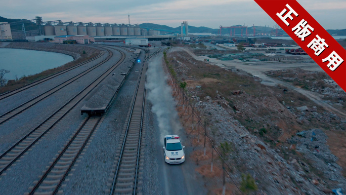 警车出警巡逻飞驰海边灯塔巡逻