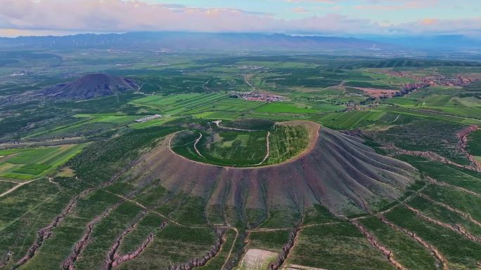大同火山地质公园狼窝山航拍