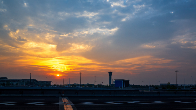 机场/日落/候机楼/云朵/延时