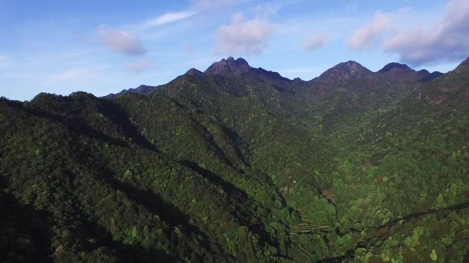 阴那山