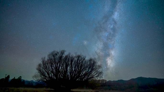 4K延时新西兰特卡波地区星空银河