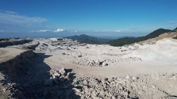 锂矿开采