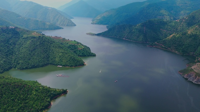 大山江河航拍 澜沧江小湾段