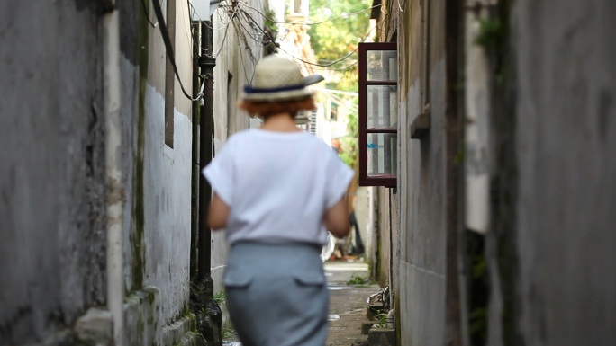 江南小镇老屋小巷市井生活