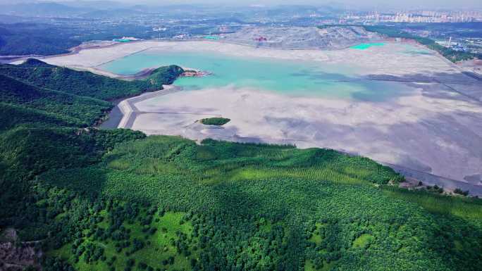 辽宁鞍山大孤山矿尾矿排岩场航拍-14