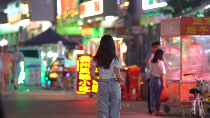城中村人文 城中村生活 都市夜生活