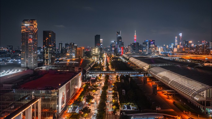 广交会展馆车流夜景航拍