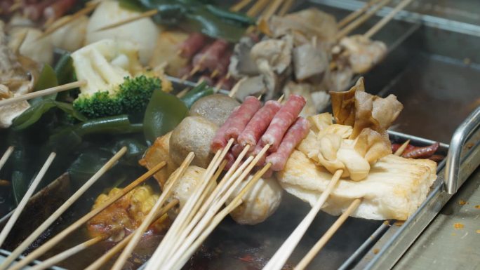 中国街头小吃，香串，煲鸡