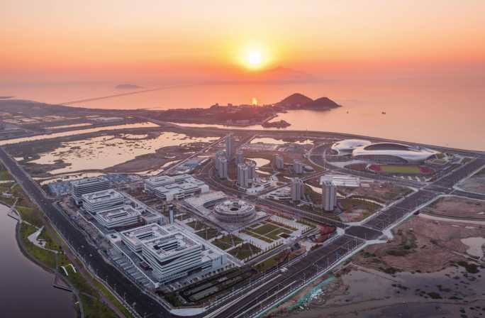 汕头航拍汕头大学东校区东海岸日出延时