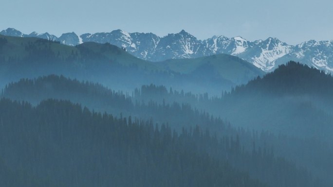 水墨禅意雪山风光