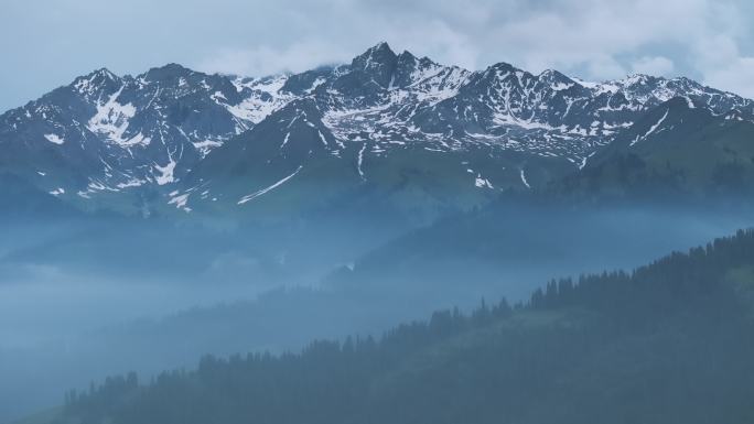 水墨禅意雪山风光