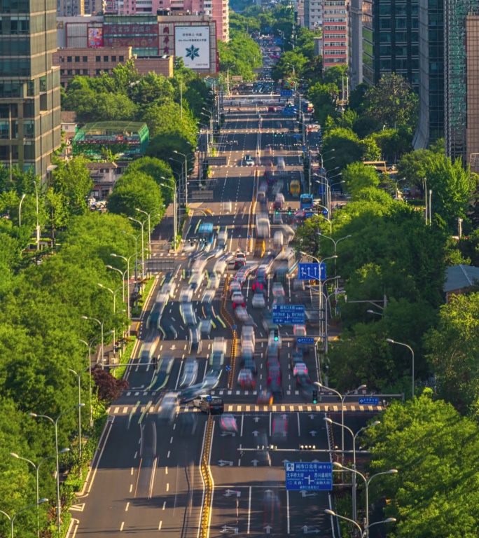 中国北京市西城区闹市口大街竖构图延时摄影