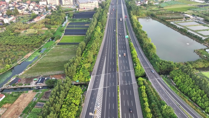 浙江杭甬高速公路绍兴段交通车辆实拍原素材