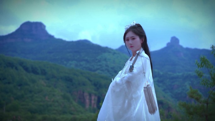 汉服 武侠 动作 舞剑 江湖 古装 女侠