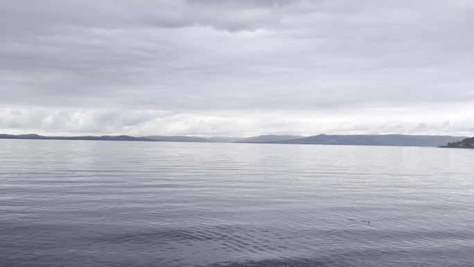 迷雾湖:湖景