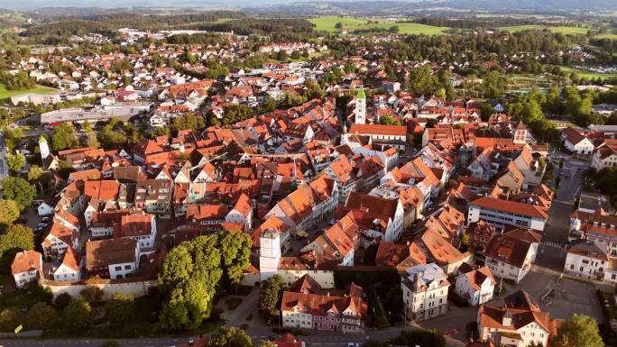 德国阿尔加乌历史悠久的旺根鸟瞰图