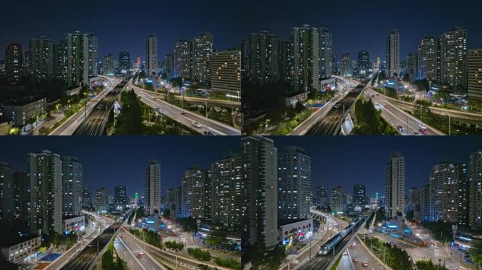 地铁行驶在城市的夜色中