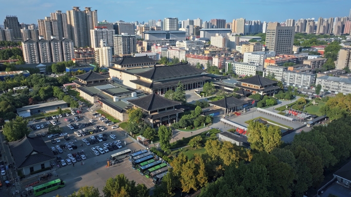 陕西历史博物馆航怕