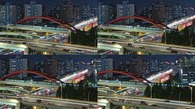 地铁行驶在城市的夜色中