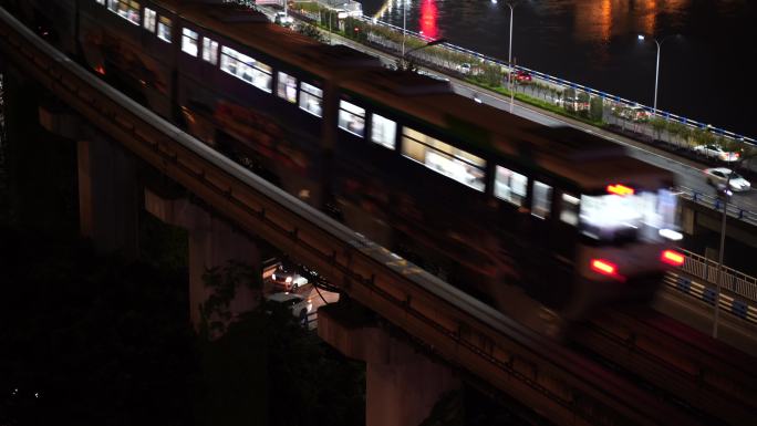夜晚动车从城市驶过 地铁行驶 重庆轻轨