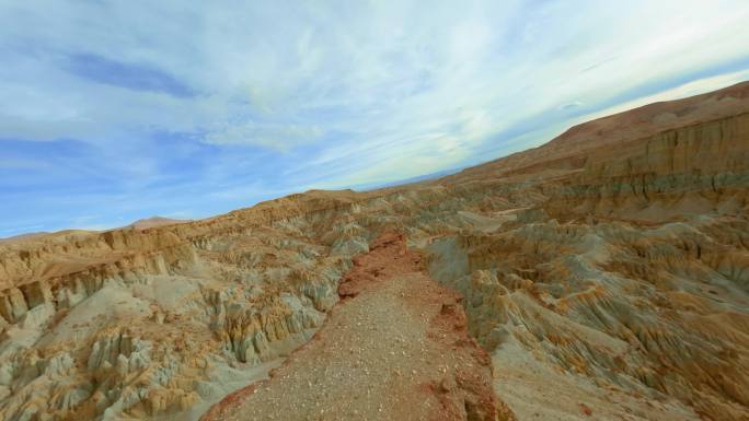 霞义沟穿越机003