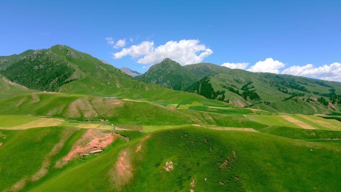 高原草甸山脉牧场田野大景航拍