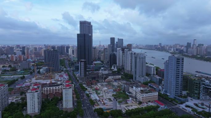 上海台风暴风雨来临前黑云压城航拍