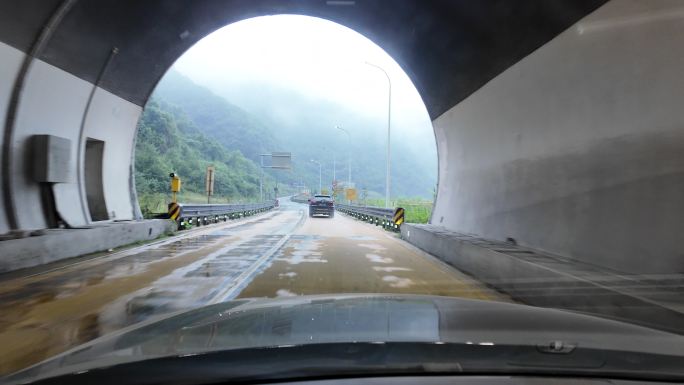 德阳绵竹到阿坝茂县绵茂公路‌