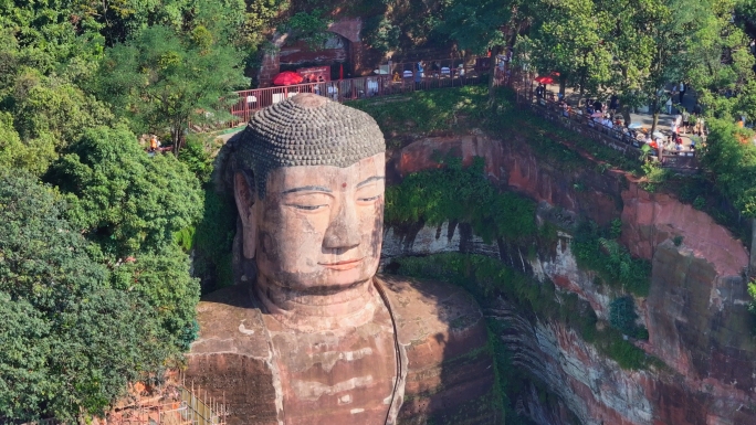 乐山大佛峨眉山乐山金顶乐山大佛航拍