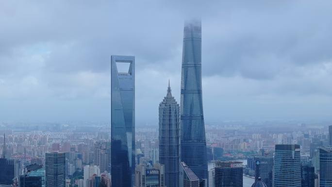 上海台风暴风雨来临前黑云压城航拍