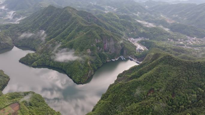 五泄风景区云雾缭绕