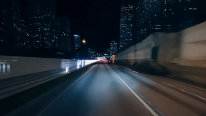 FPV隧道中高速穿行穿梭行驶夜间夜晚都市