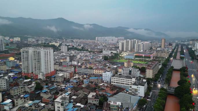 新平 体育馆 桂山公园 大钟楼