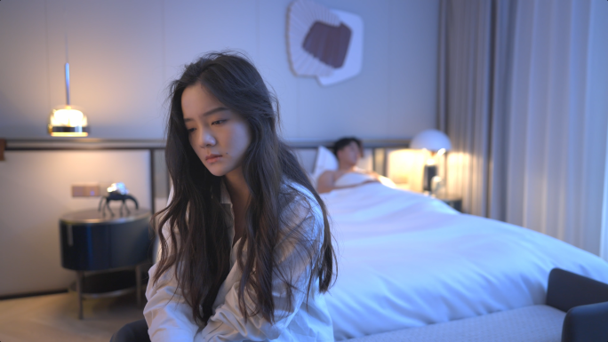 夫妻感情破裂伤感抑郁症冷战