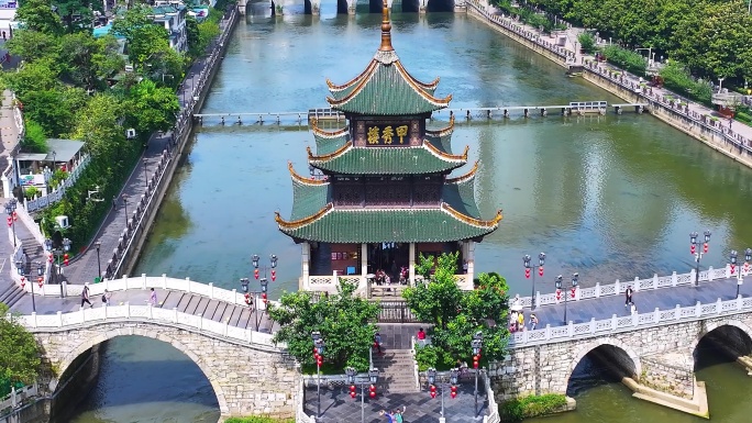 贵州贵阳甲秀楼南明区航拍景区景点城市地标