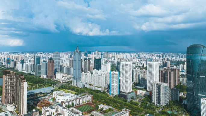 海南海口市中心国贸中心希尔顿航拍延时4K