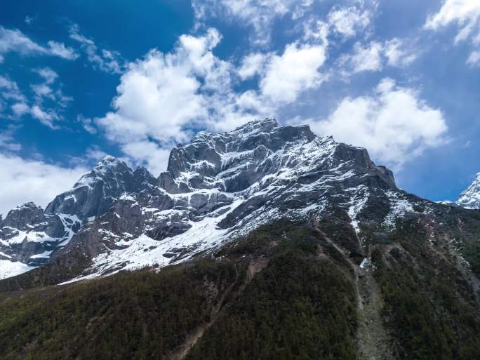 川西四姑娘山雪山4k航拍延时