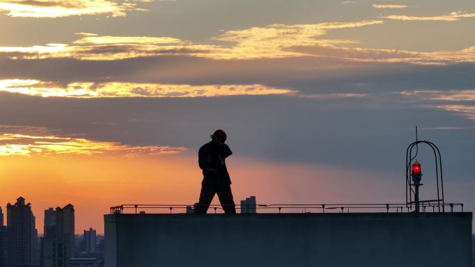 七倍长焦的宿命感