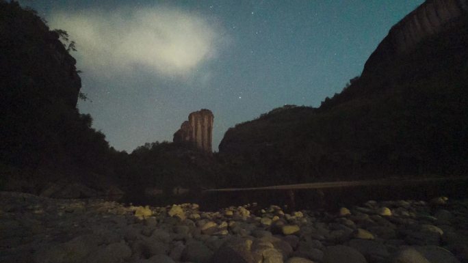 福建南平武夷山玉女峰星空延时视频