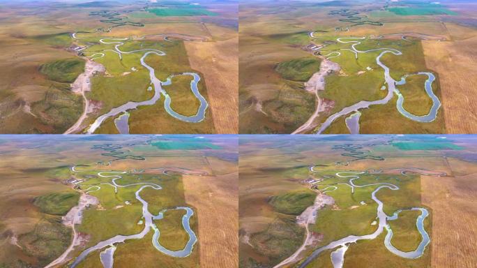 航拍乌拉盖湖秋天九曲湾