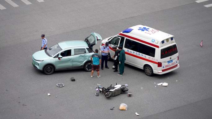 城市外卖电瓶车交通事故