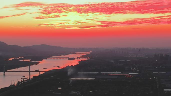 安徽蚌埠淮河日落晚霞风光航拍4K