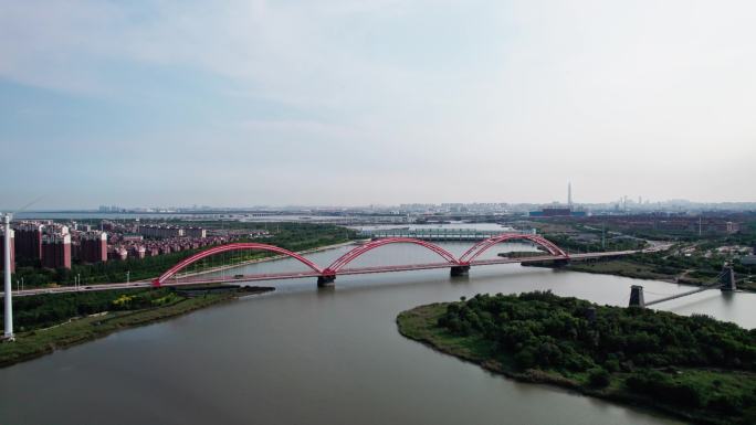 天津滨海生态城永定新河彩虹大桥城市风光