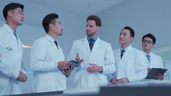 科学家交流